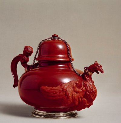 Théière en grès rouge de Meissen, modelée par Johann Christoph Ludwig von Lucke, vers 1730 - German School